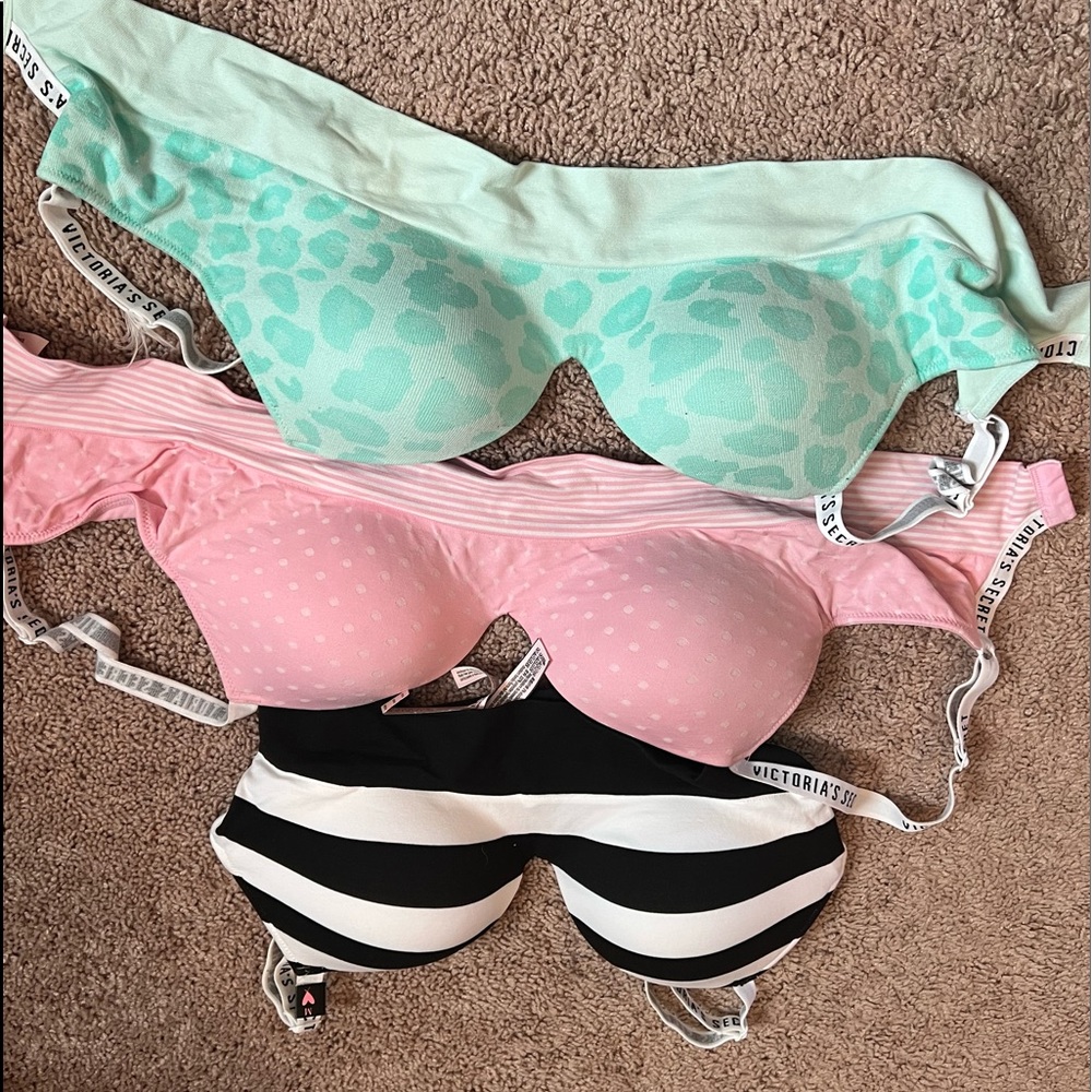 Victoria secret wire free bralette